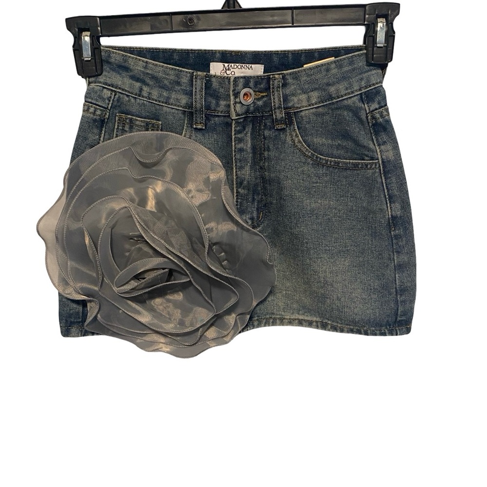 Women's Denim Skirt with Gray Floral Accent size Small Boutique Brand